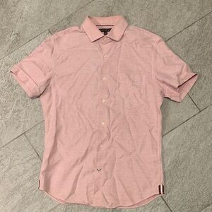 Classic Pink Button-Down Short Sleeve Banana Republic Shirt Non Iron Tailored
